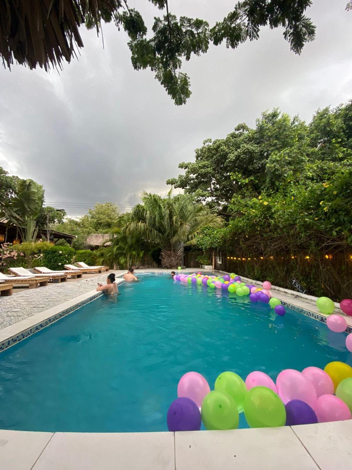 Kawabonga Hotel ปาโลมิโน ภายนอก รูปภาพ